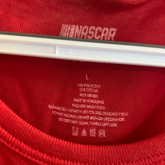 NASCAR Fanatics NWT size L Womens Dale Jr Red tee - Picture 5 of 7